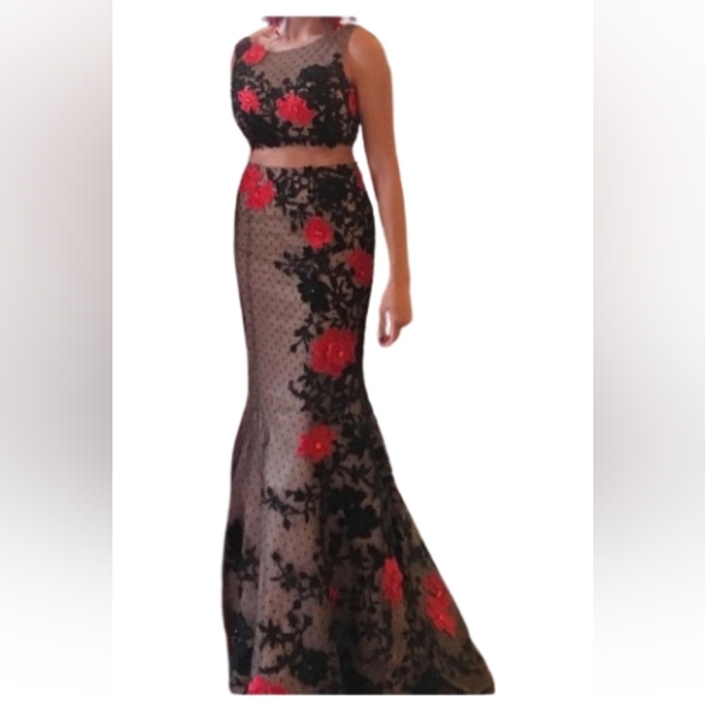 Sherri Hill‎ Black Red Floral Appliqué 2-Piece Gown Sz 6 Prom Formal Mermaid